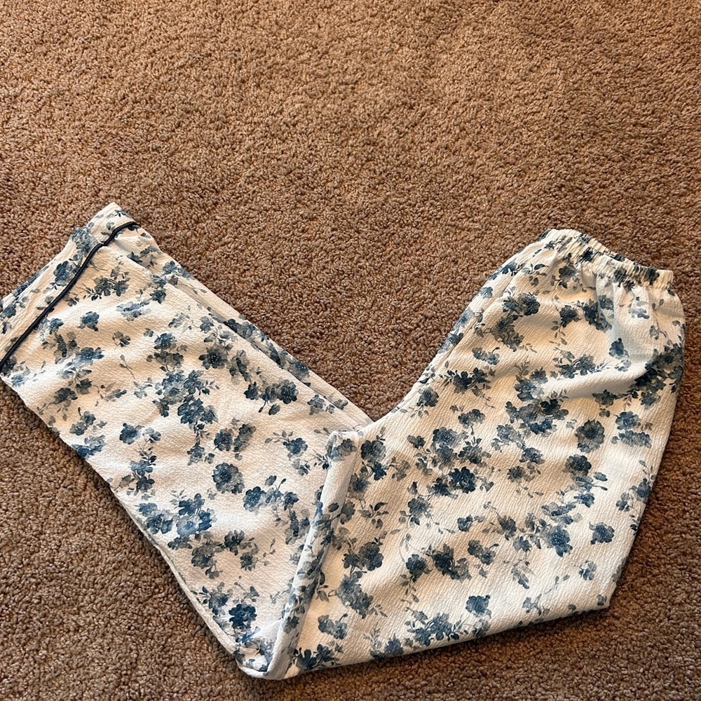 Floral Print Women's PJ Bottoms.   Size S